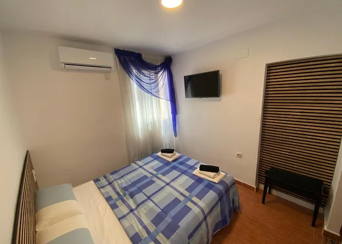 Habitaciones Con Bano Y Cocina Privada