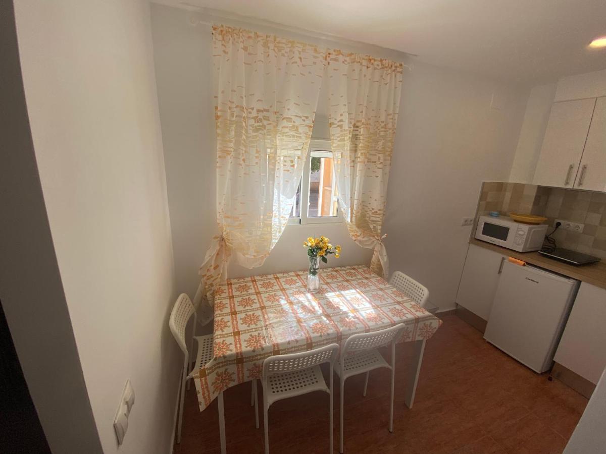 Con Bano Y Cocina Privada Appartamento Valenza
