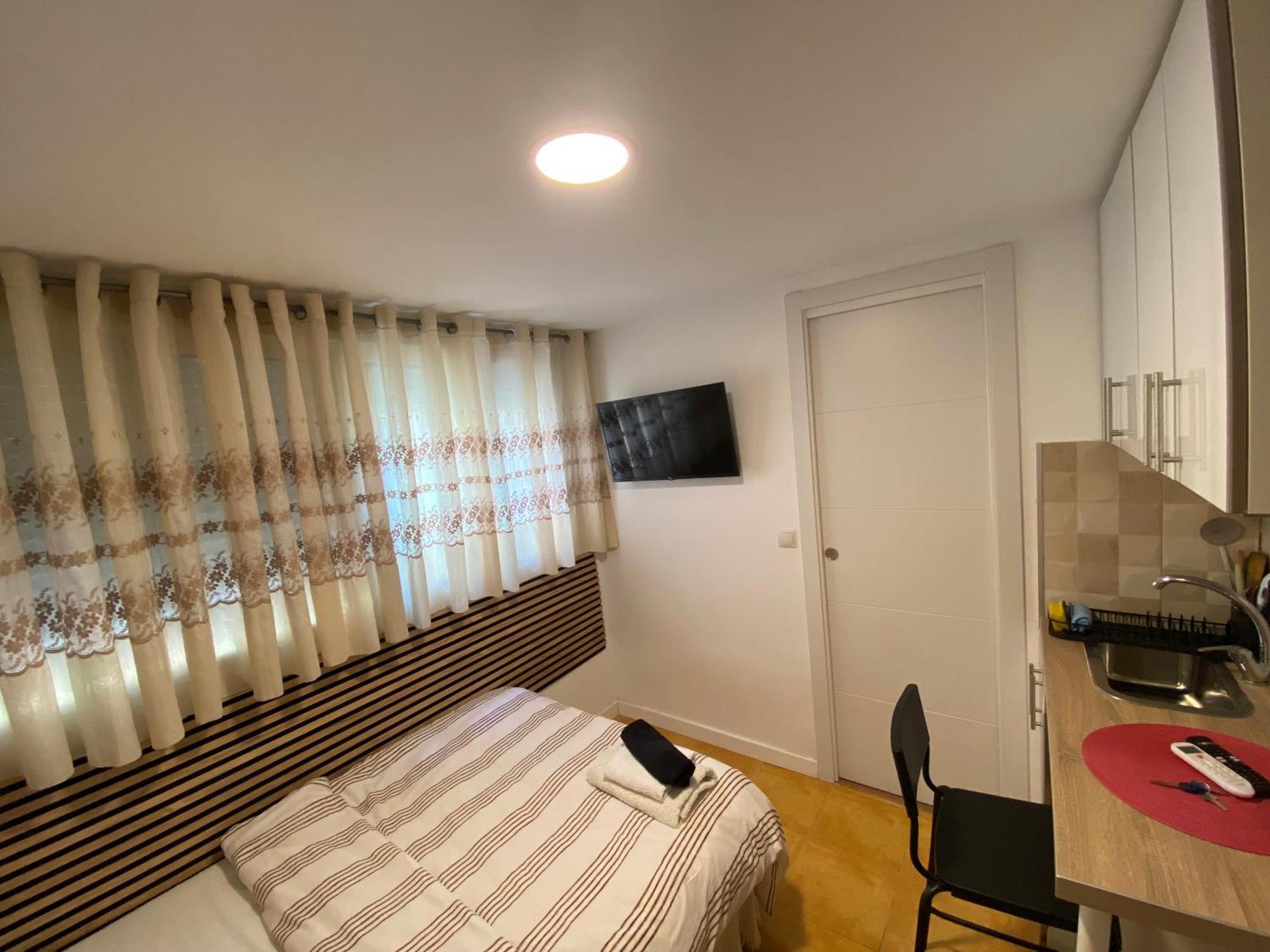 Con Bano Y Cocina Privada Apartment *